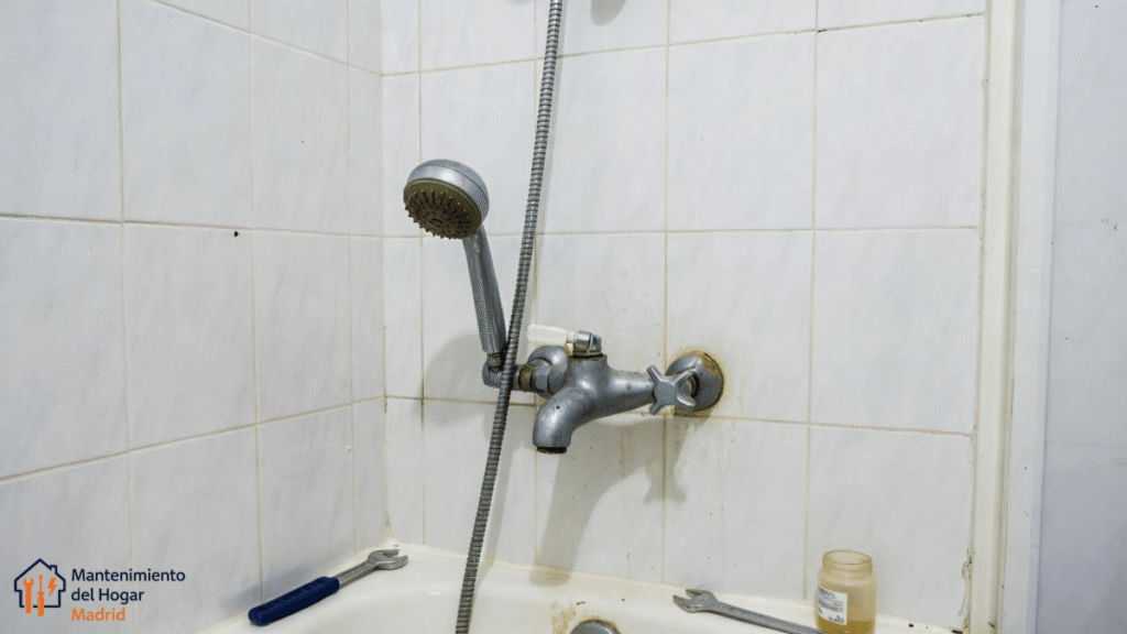 reparación urgente presión agua